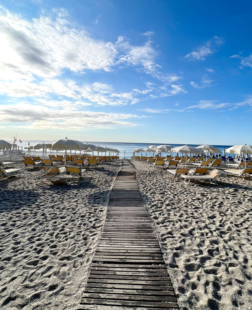 dominio-mare-bergeggi-spiaggia06